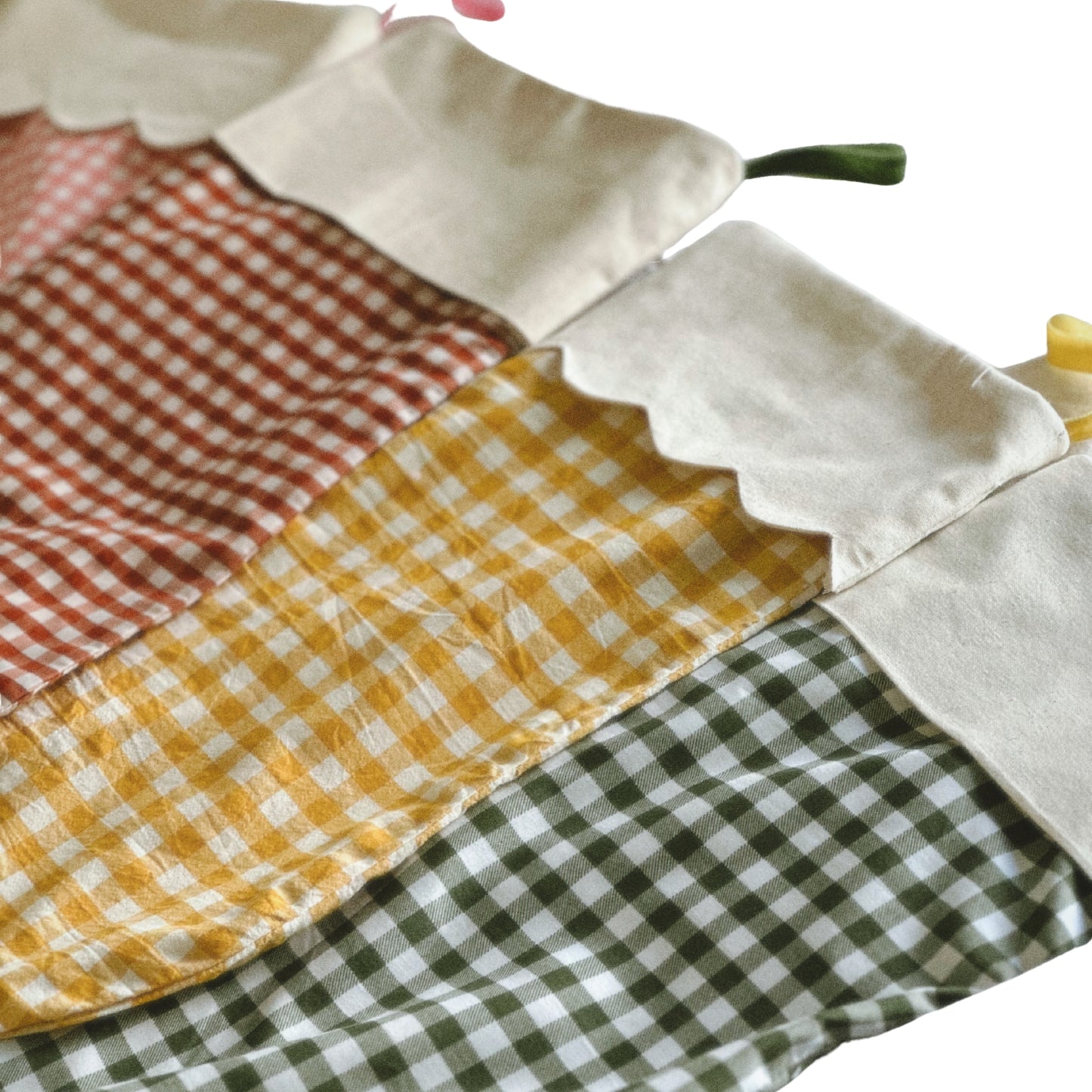The Scalloped Keepsake Stocking